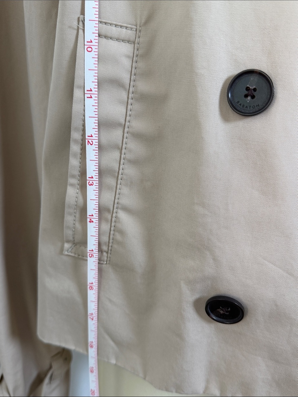 Aritzia Babaton Lightweight Cropped Trench Coat - Picture 11 of 16